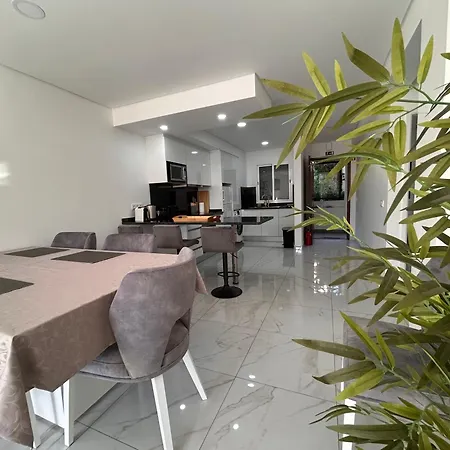 Ocean Dream Apartment- Air Condition Apartment *