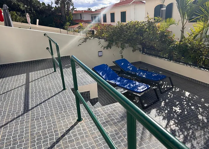 Ocean Dream Apartment- Air Condition 公寓 *